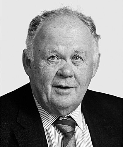 Prof. Dr. Peter Nobel †